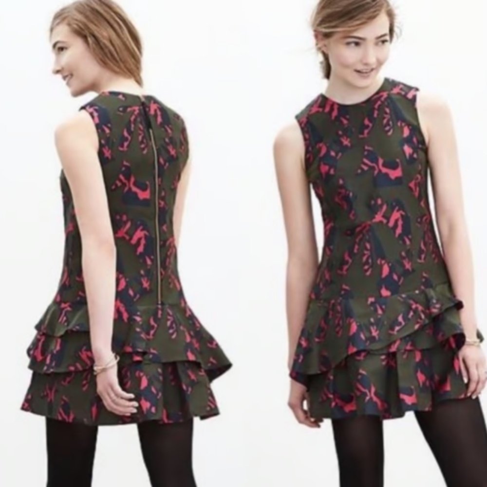 BANANA REPUBLIC Jigsaw Ruffle Drop Waist Dress Women